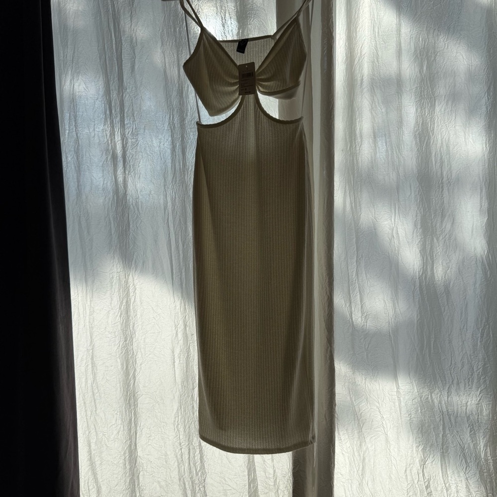 NWT Windsor Ivory Cutout Beach Summer Midi Dress - Picture 11 of 15